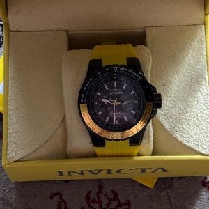 Men’s Invicta Watch, Model 33038 Aviator
